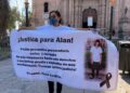 Madre de Alan Ibarra nuevamente protesta para exigir justicia para su hijo