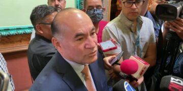 Galindo le dice a Nava que se defienda con pruebas y no con desplegados ante irregularidades