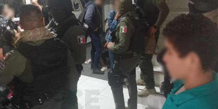 Rescatan a 100 migrantes en la zona metropolitana de SLP
