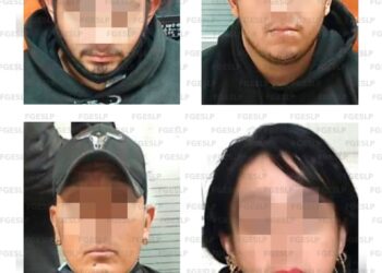 Detienen a tres hombres y a una mujer por robo en un domicilio en Puerta del Real