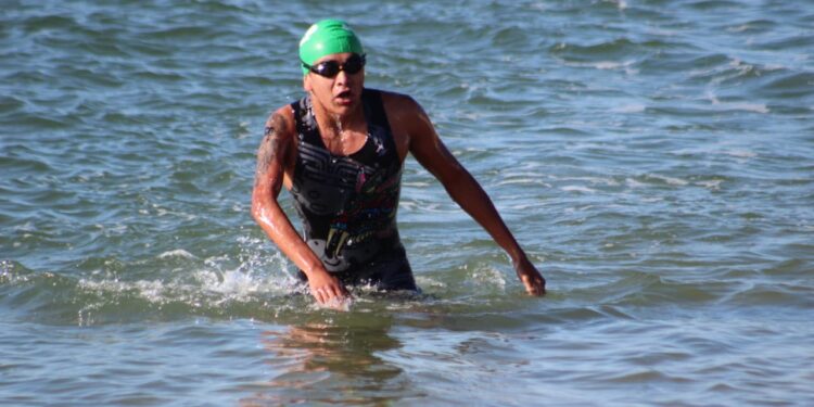 José Miguel Castro obtuvo medalla de oro en Paratriatlon en Sonora