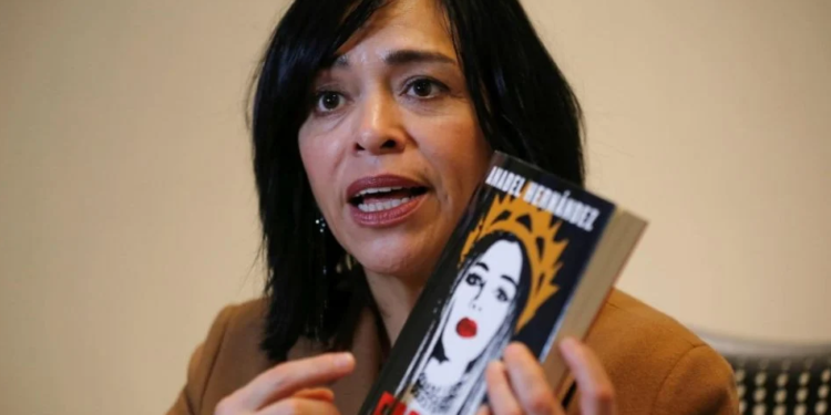 Es más peligroso hablar de AMLO que del narco dice Anabel Hernández tras censura del libro “El Rey del Cash”