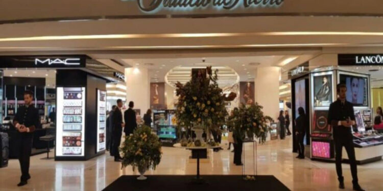 Palacio de Hierro se equivoca y vende combo de ‘refri’ y TV de 150 mil ¡en 10 mil pesos! por el buen fin
