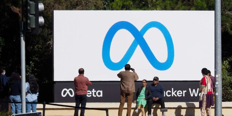 ¡Despido masivo en Facebook! más de 11 mil personas perderán su trabajo