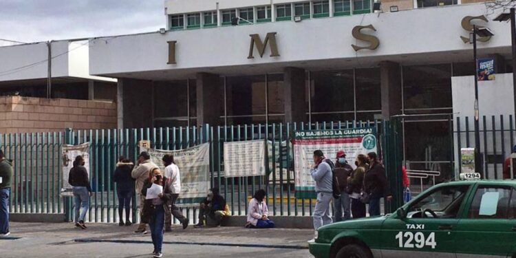 IMSS cesa a médico denunciado por acoso sexual y hostigamiento