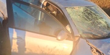Muere pareja arrollada por un automóvil en  carretera 57