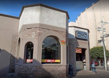 Las escalofriantes historias del “Oxxo embrujado” de Av. Carranza