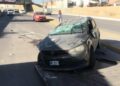 Conductor sufre aparatoso accidente en el bulevar Río Santiago