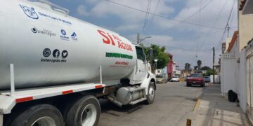 Prometen pronta solución a fuga de presa El Realito que ha dejado sin agua a varias colonias
