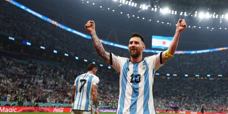 Argentina finalista del Mundial: goleó a Croacia 3-0 con un Messi brillante