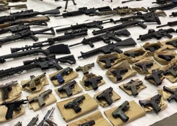 En 2022 hubo más de 6 mil niños heridos o asesinados por arma de fuego en EU