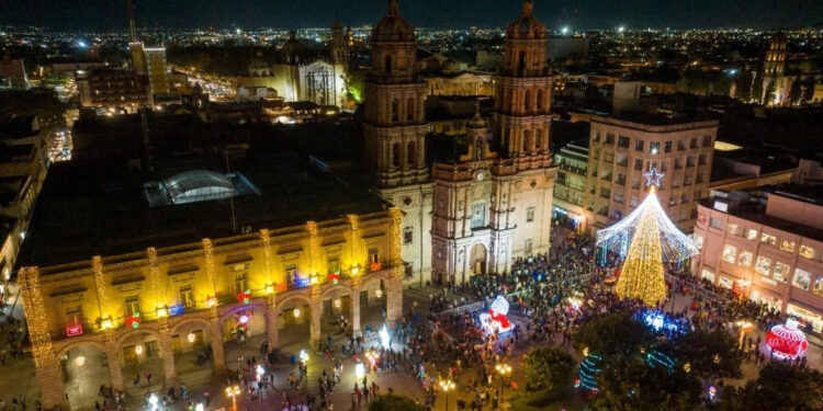 Jueves parcialmente nublado en SLP