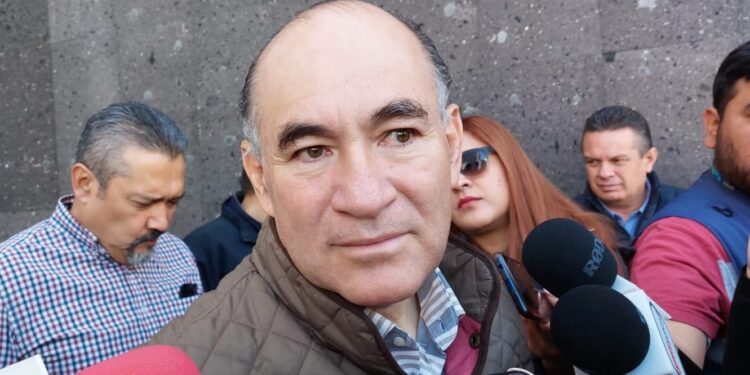 Galindo asegura que respaldará la decisión del Congreso respecto al aumento en la tarifa del agua