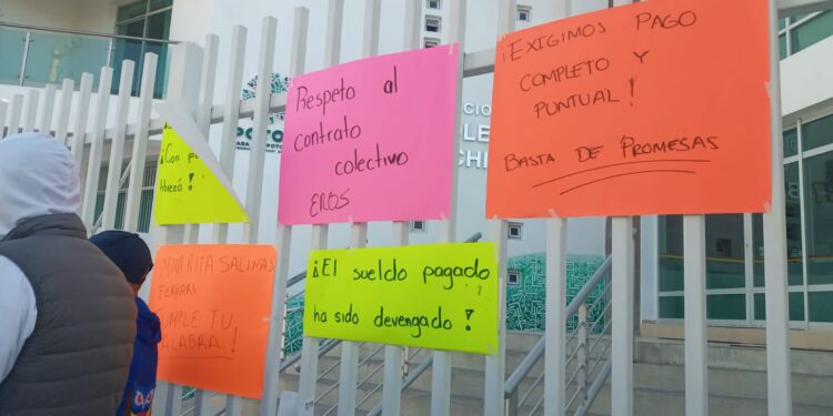 Trabajadores toman dirección general del Cobach