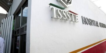 Trabajadores del ISSSTE piden dialogo para solucionar conflictos internos