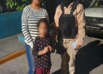 Niña reportada como desaparecida, ya se encuentra a salvo con su familia