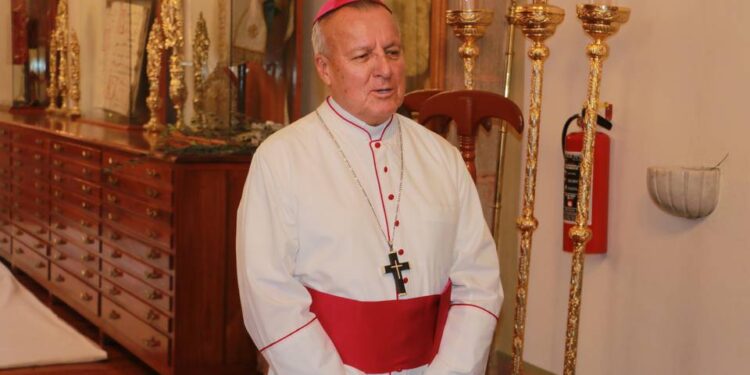 Arzobispo emérito de San Luis Potosí Jesús Carlos Cabrero fue hospitalizado