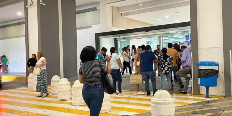 Tiroteo durante estreno de “Avatar 2” provoca terror en Boca del Río, Veracruz