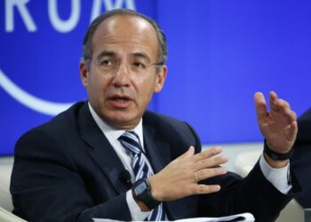 Otro expresidente mexicano se va a España: Calderón vivirá y dará clases en ese país