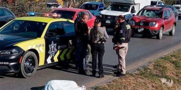 Hombre muere atropellado en la carretera 57