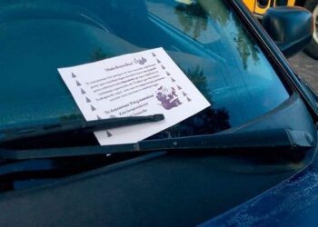 Limpiaparabrisas piden su navidad con conmovedor mensaje