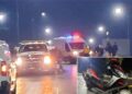 Muere motociclista al derrapar en puente