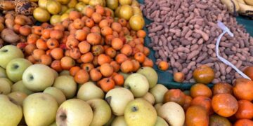 ¿En el tianguis o en el supermercado? Esto cuesta preparar ponche navideño