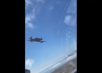 VIDEO: Aviones de combate del Ejército “cazan” a narcos en Sonora