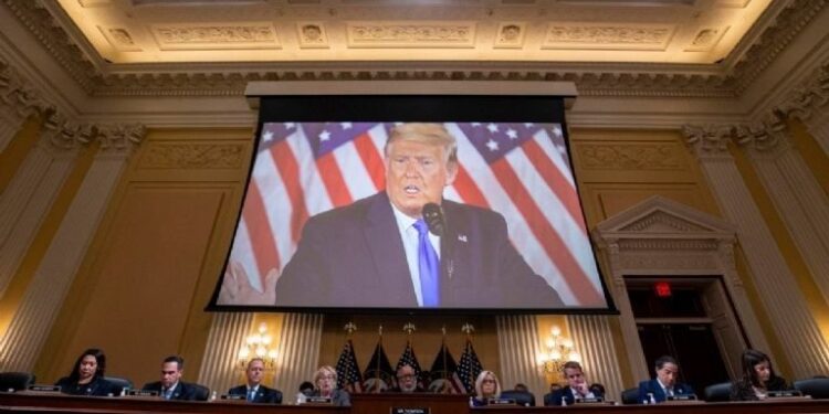 Comité acusa a Trump de conspiración para anular elecciones presidenciales