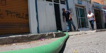 Como cada año en estas fechas, ¡miles de hogares sufren por la falta de agua!