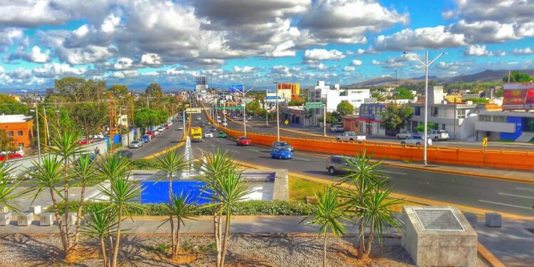 Miércoles parcialmente nublado en SLP