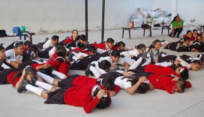 Escuelas de SLP hacen simulacros ante posibles balaceras