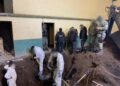 Descubren bajo salón de bailes una fosa con decenas de cadáveres