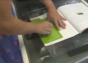 En San Luis Potosí quedará prohibido el plástico en el forro de libretas y libros