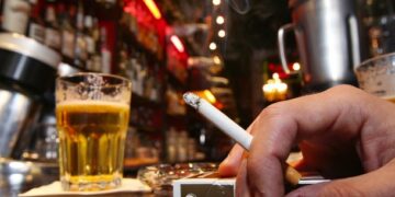 A partir del lunes 16, restaurantes no podrán ofrecer área para fumadores