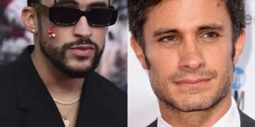 FOTO: Bad Bunny se besa con Gael García y la imagen se hace viral