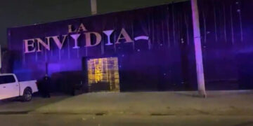 Una mujer muerta y cuatro levantados, saldo de balacera en antro de la carretera 57