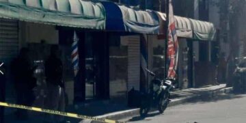 Balean una barbería en la Col. Progreso