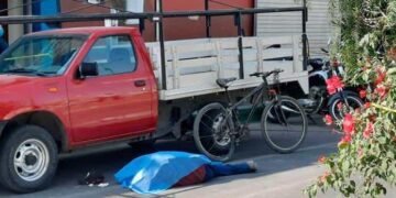 Muere ciclista al ser arrollado por autobús en Fray Diego de la Magdalena