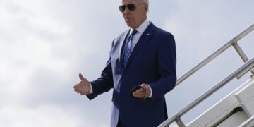 Biden planea visitar la frontera México-EU antes de su encuentro con AMLO