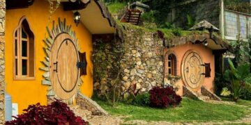 ¿Cuánto cuesta hospedarse en la madriguera hobbit en el Pueblo Mágico de Xilitla?