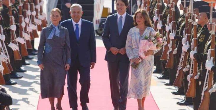 VIDEO: Justin Trudeau llega al AIFA: así recibe AMLO al Primer Ministro de Canadá