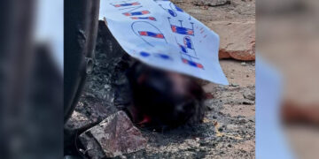 VIDEO| Queman vivo a un policía en medio de protestas en Perú
