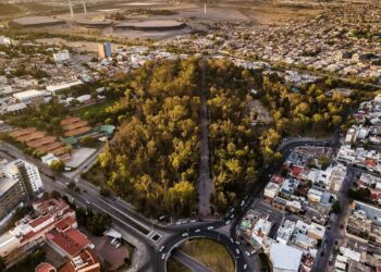 Jueves parcialmente nublado en SLP