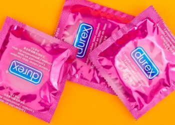 Ya viene el 14 de febrero… ¿Qué pasa si usas condones caducados?