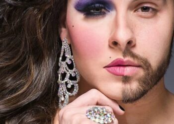 Una chica trans se arrepintió de su cambio de género y culpó al sistema de salud en España