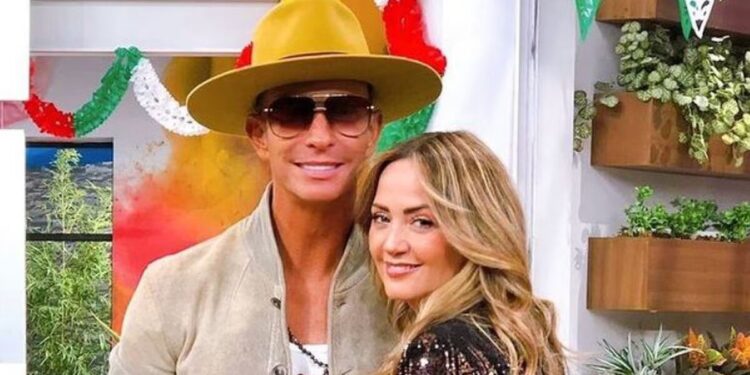 Andrea Legarreta y Erik Rubín se separan