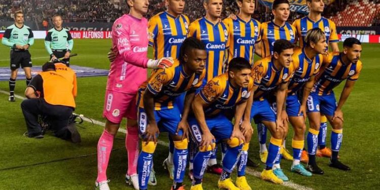 Atlético de San Luis protesta por el arbitraje