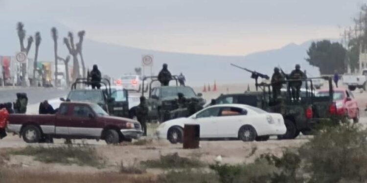 Liberan tramo de la Carretera 57 tras dialogo entre manifestantes y la FGE