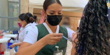 Anuncian vacunación contra neumococo y VPH en SLP